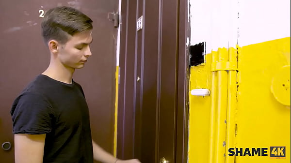 SHAME4K. Подруга мамы не может сказать нет, когда горячий ебарь